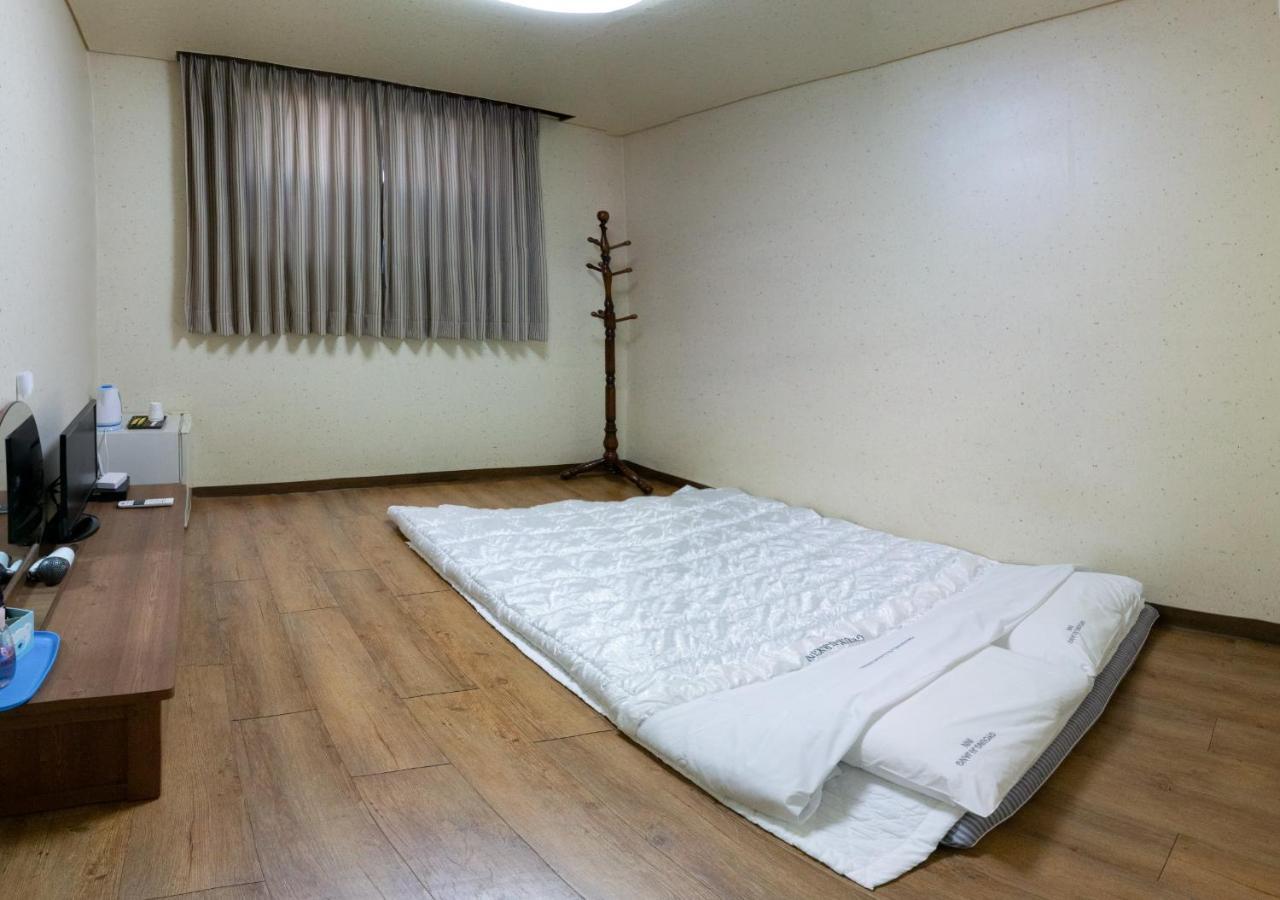 Gyeongjujang Inn المظهر الخارجي الصورة